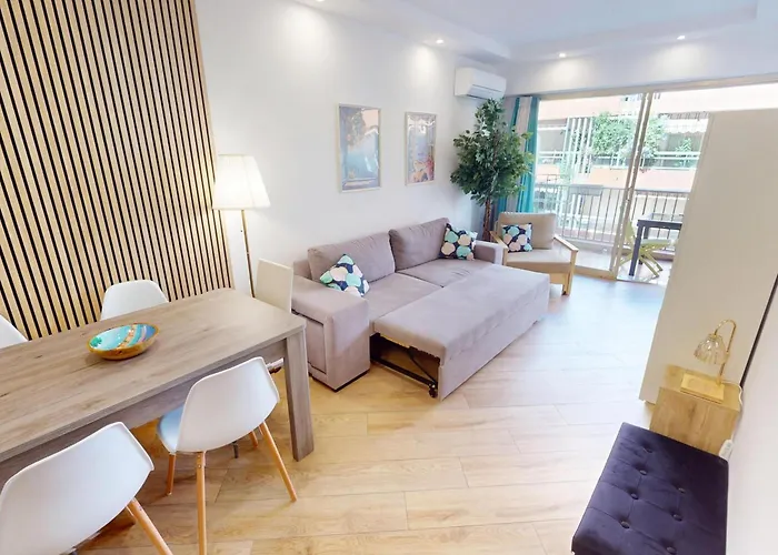 Agreable 2p Renove Au Centre Avec Terrasse - Fr-1-196-387 Apartmán